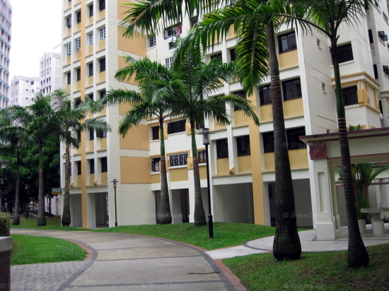 Blk 960 Hougang Avenue 9 (Hougang), HDB Executive #234862